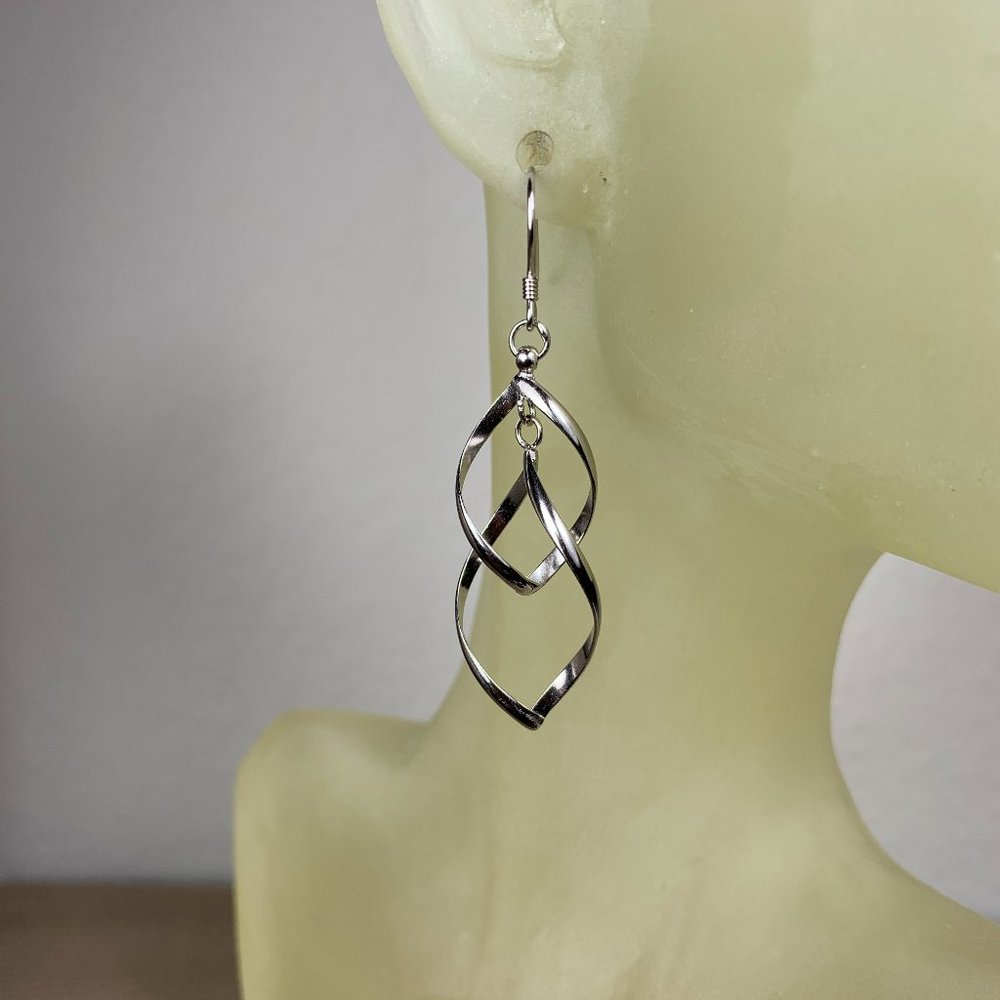 NEW Sterling Silver (not plated) Intertwined Loops Earrings
